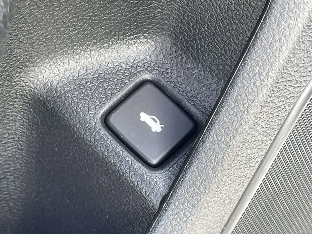 Used 2021 Honda Insight EX image 7