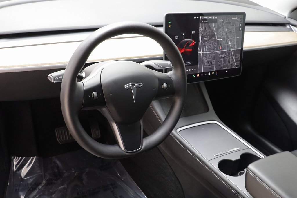 Used 2023 Tesla Model Y Long Range image 7
