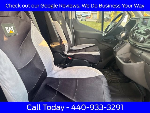Used 2024 Ford Transit 150 Low Roof RWD image 18
