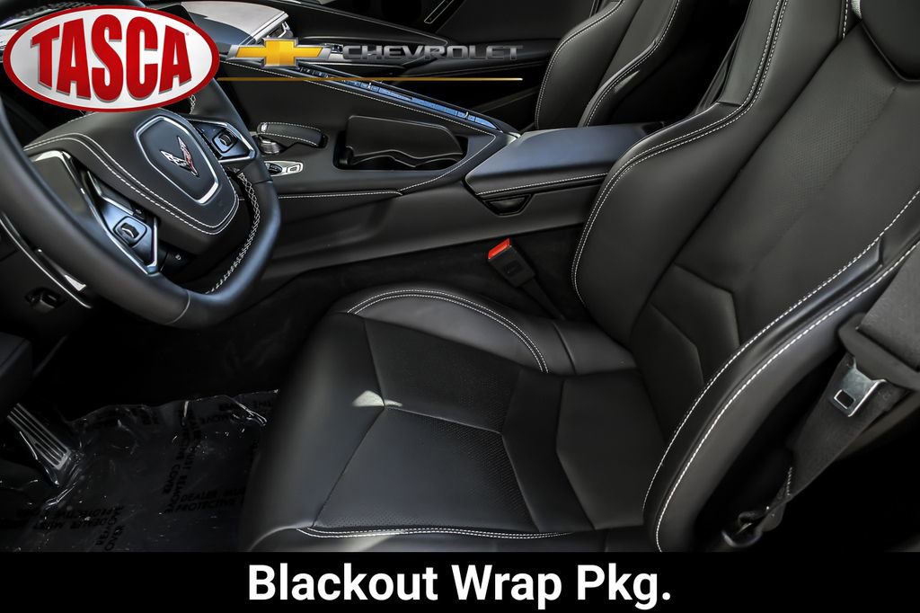 Certified 2025 Chevrolet Corvette Stingray Preferred Cpe w/ Stealth Interior Trim Package RWD image 17