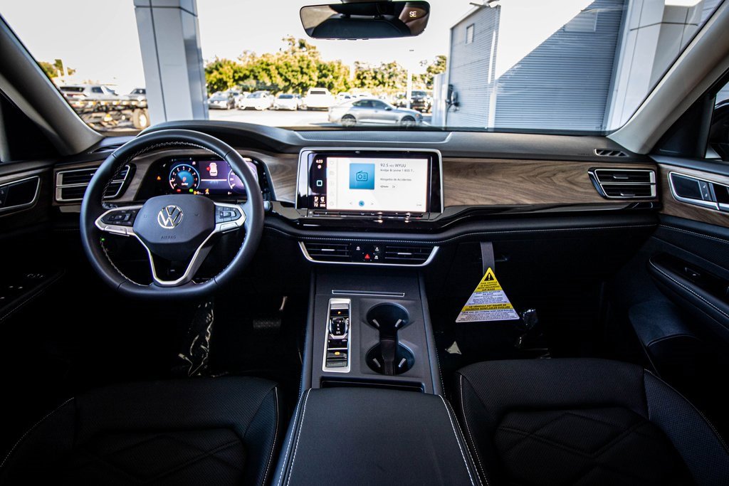 New 2026 Volkswagen Atlas SE image 29