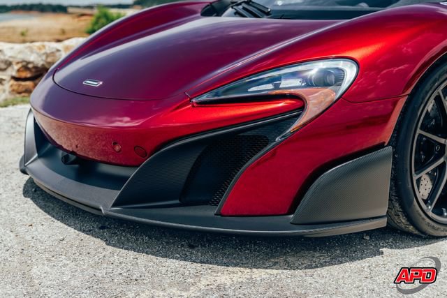 Used 2016 McLaren 675LT Coupe RWD image 25