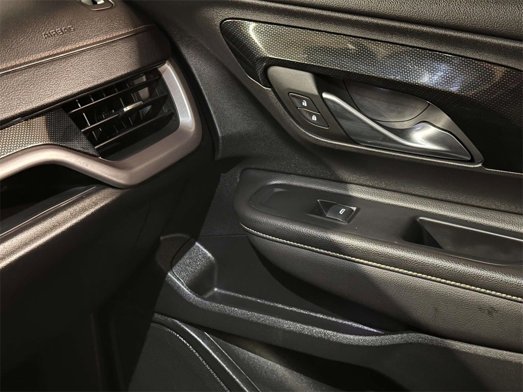 Used 2022 GMC Terrain AT4 w/ Infotainment Package II image 25