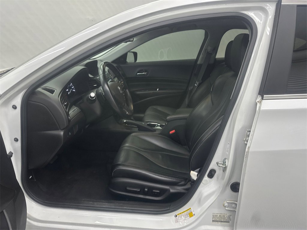 Used 2021 Acura ILX w/ Premium Package image 9
