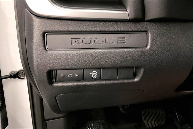 New 2025 Nissan Rogue S image 27