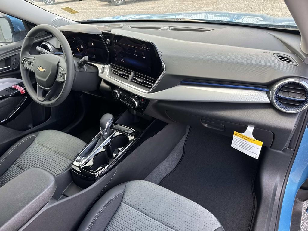 New 2026 Chevrolet Trax LT image 12