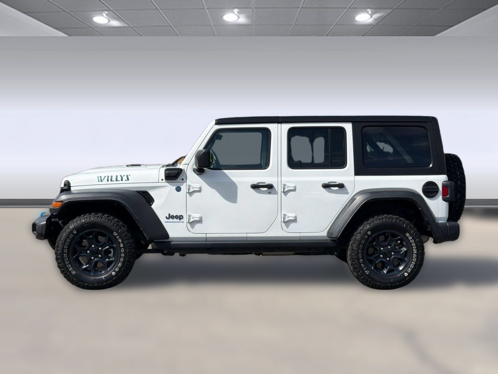 Used 2023 Jeep Wrangler Unlimited AWD/4WD image 2