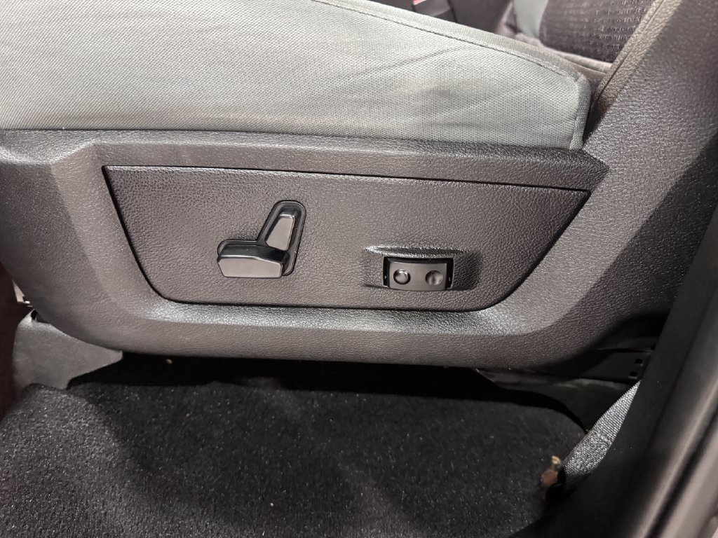 Used 2019 RAM 1500 Warlock AWD/4WD image 19