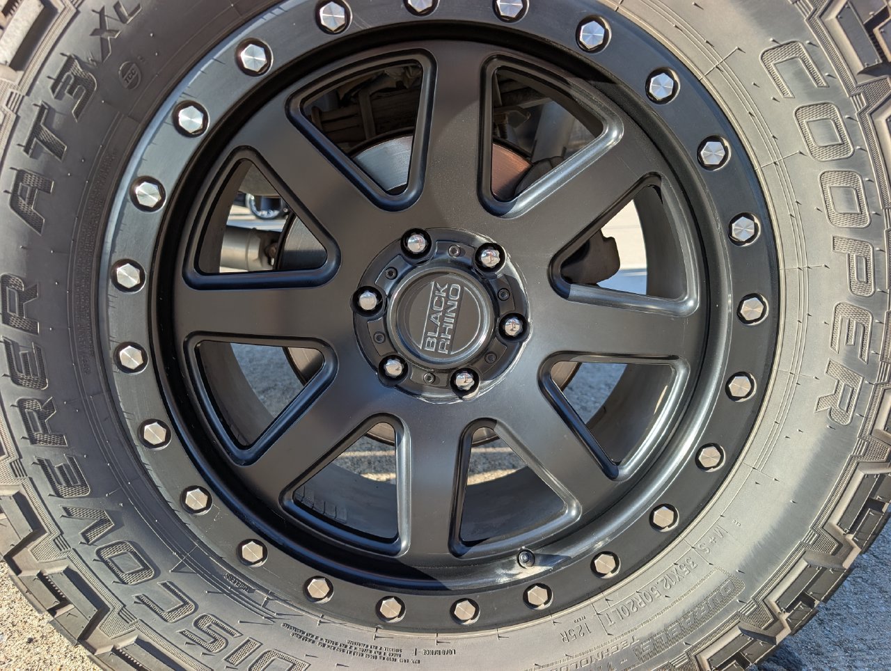 Used 2021 Chevrolet Silverado 1500 RST AWD/4WD image 7