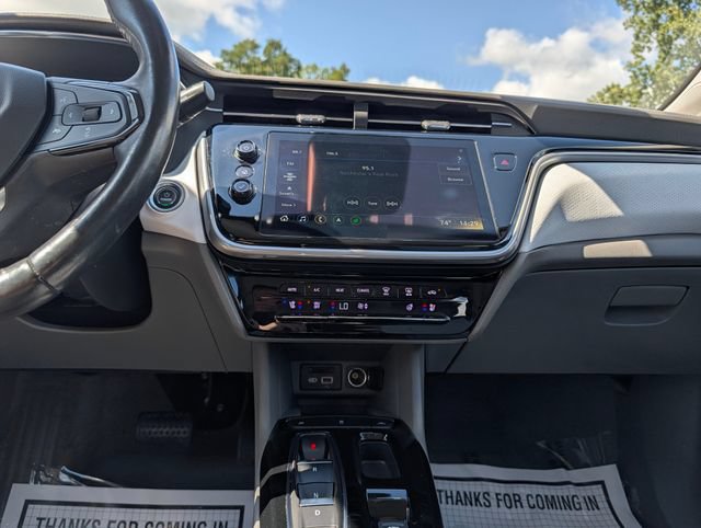Used 2023 Chevrolet Bolt EUV Premier w/ Sun & Sound Package FWD image 19
