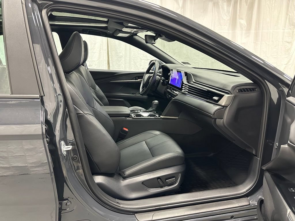 Used 2026 Toyota Camry XSE FWD image 60