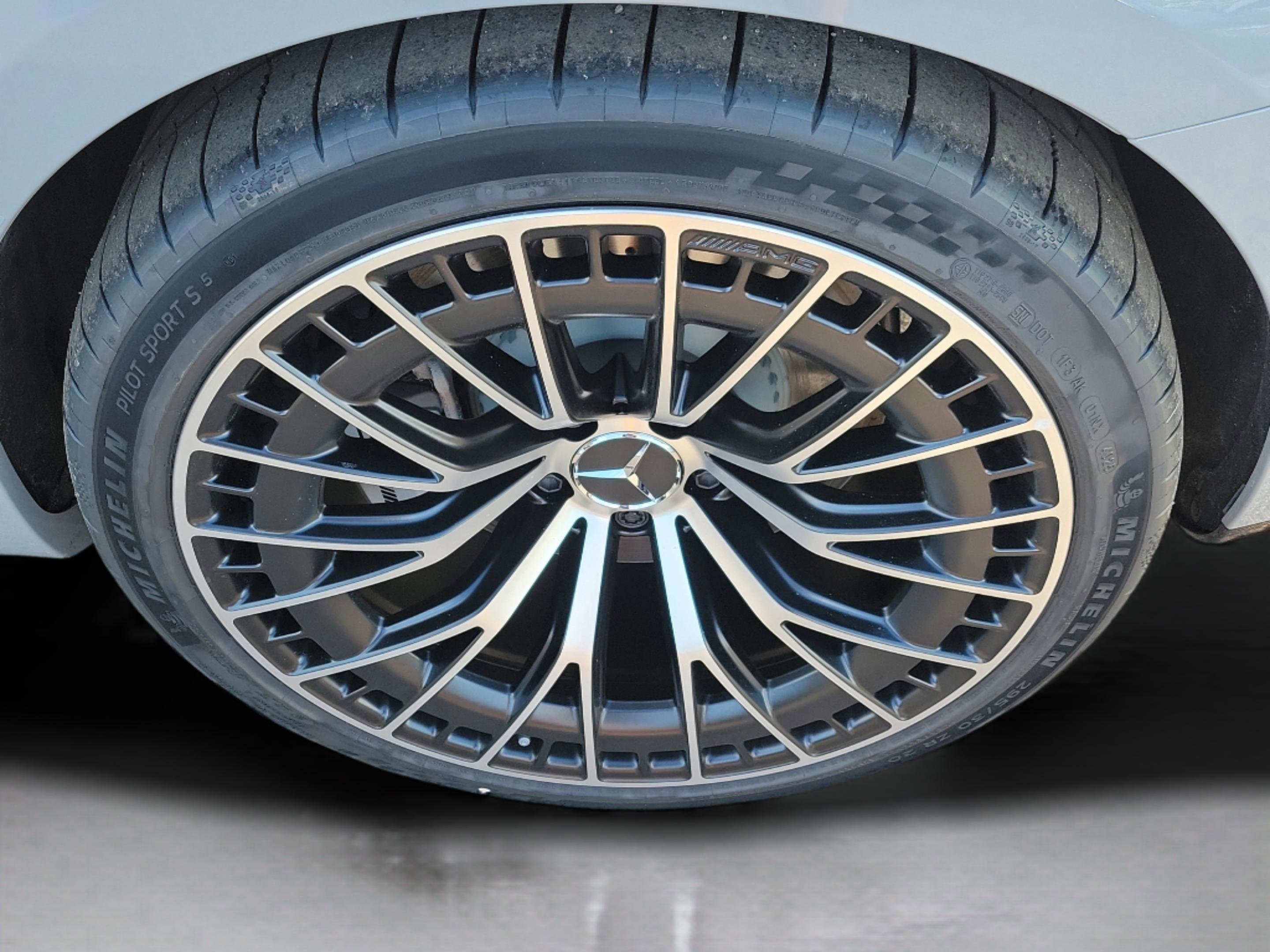 New 2026 Mercedes-Benz CLE 53 AMG 4MATIC Cabriolet image 32