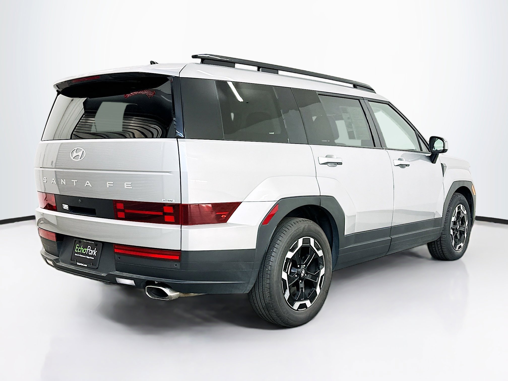 Used 2025 Hyundai Santa Fe SEL image 9