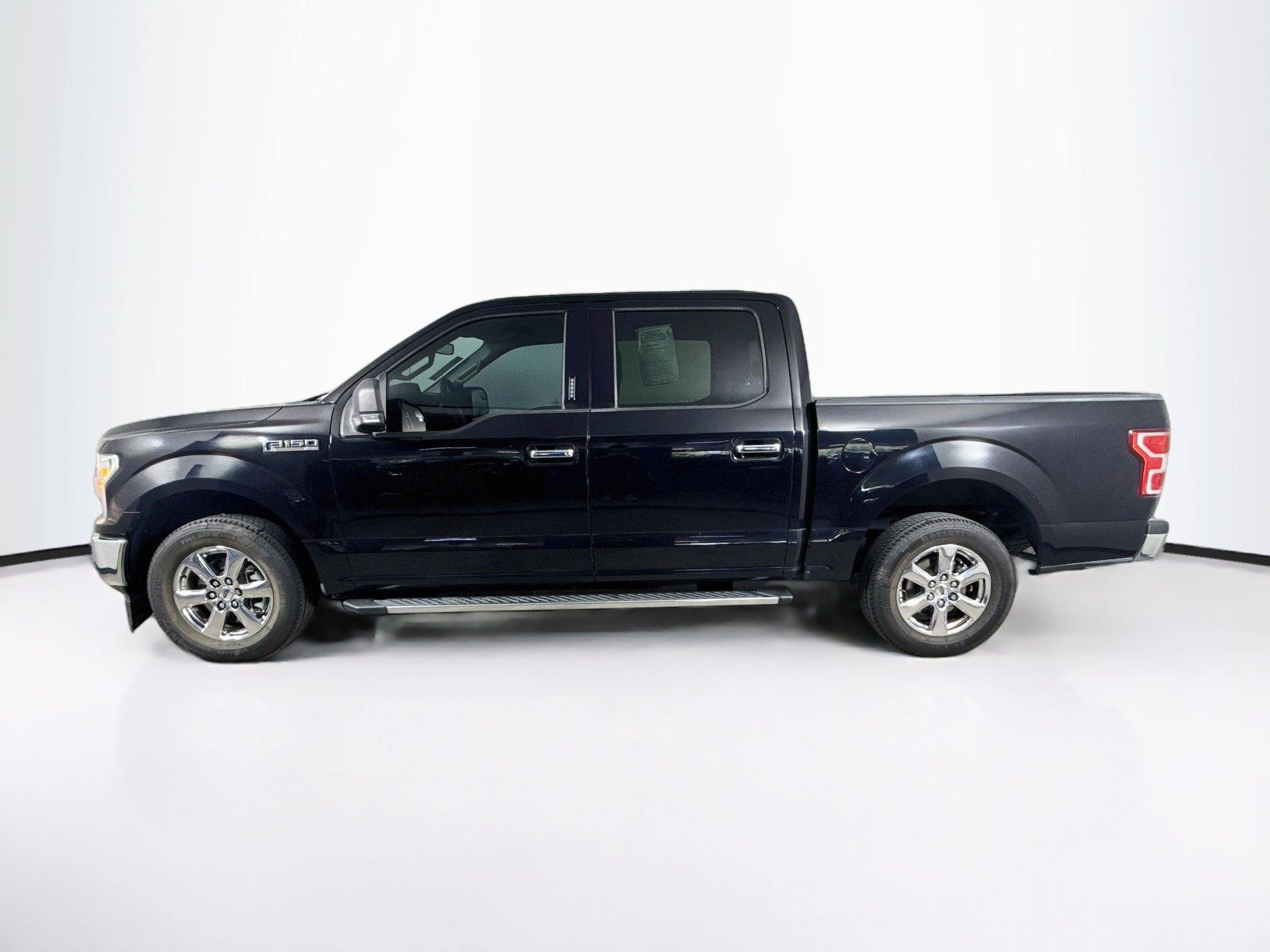 Used 2019 Ford F150 XLT w/ Equipment Group 302A Luxury RWD image 7
