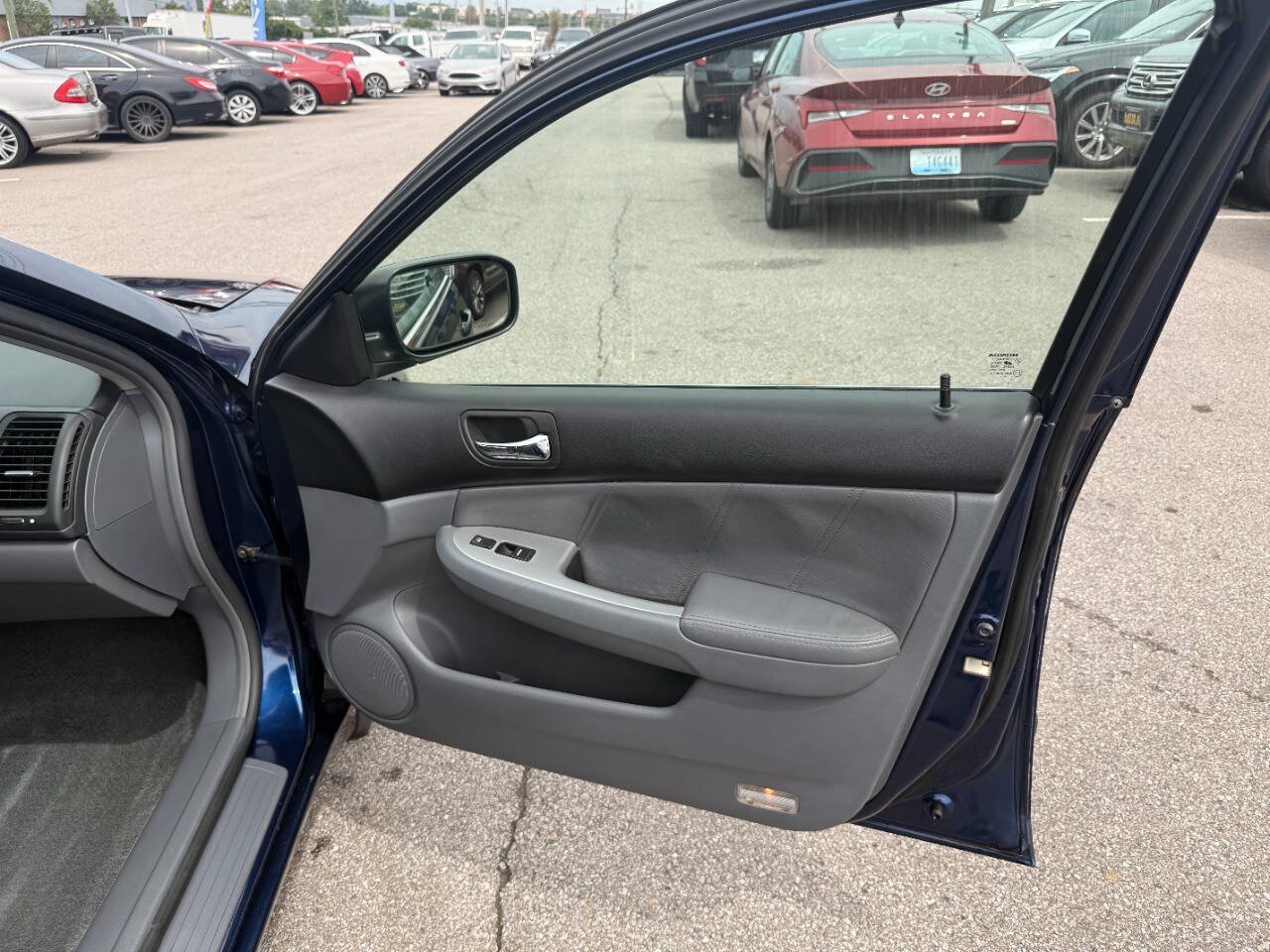 Used 2003 Honda Accord EX image 28