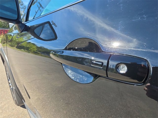 Used 2025 Nissan Pathfinder Platinum w/ Cargo Package image 30