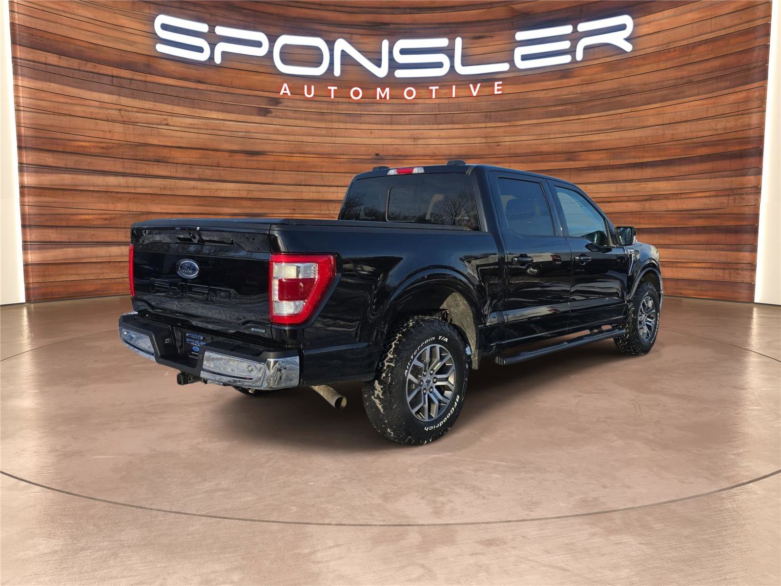 Used 2021 Ford F150 Lariat w/ Equipment Group 501A Mid image 6