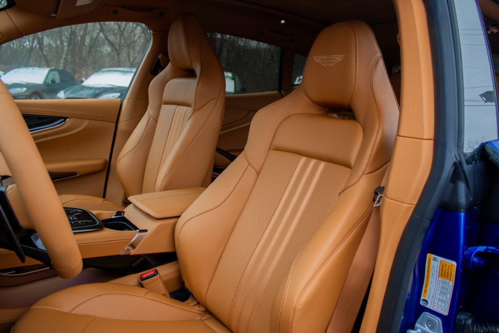 New 2026 Aston Martin DBX 707 AWD/4WD image 9