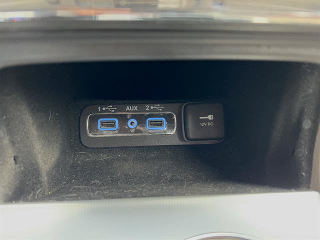 Used 2021 Jeep Grand Cherokee Summit AWD/4WD image 23