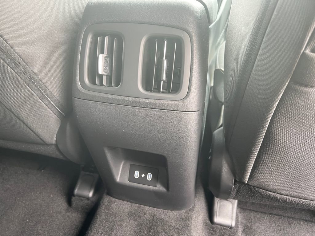 Certified 2025 Hyundai Tucson SEL FWD image 33