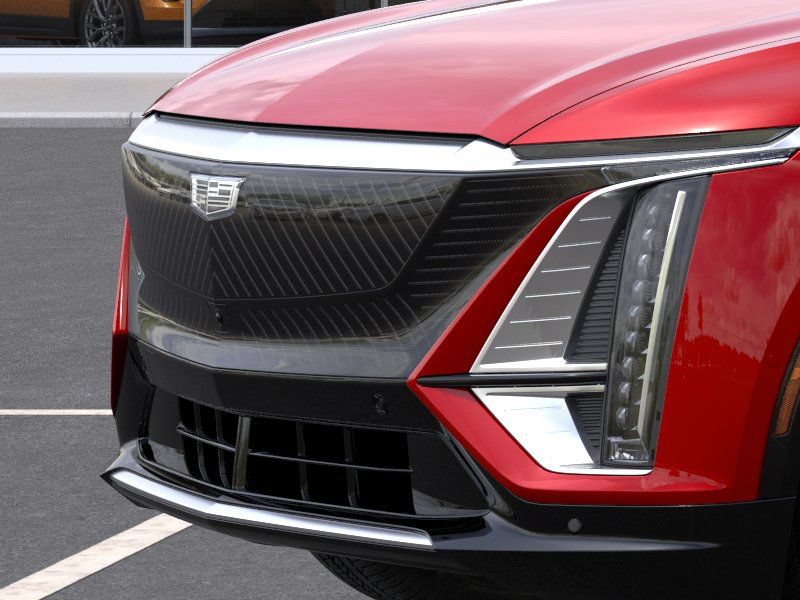 New 2026 Cadillac Lyriq Luxury w/ LPO, Floor Liner Package AWD/4WD image 13
