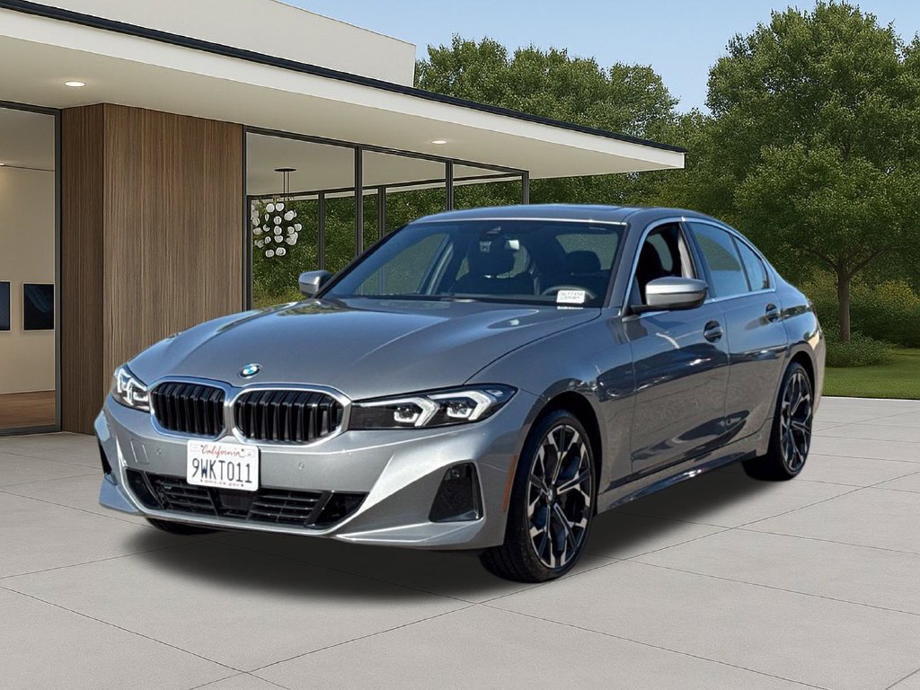 Used 2026 BMW 330i Sedan w/ Premium Package RWD image 2