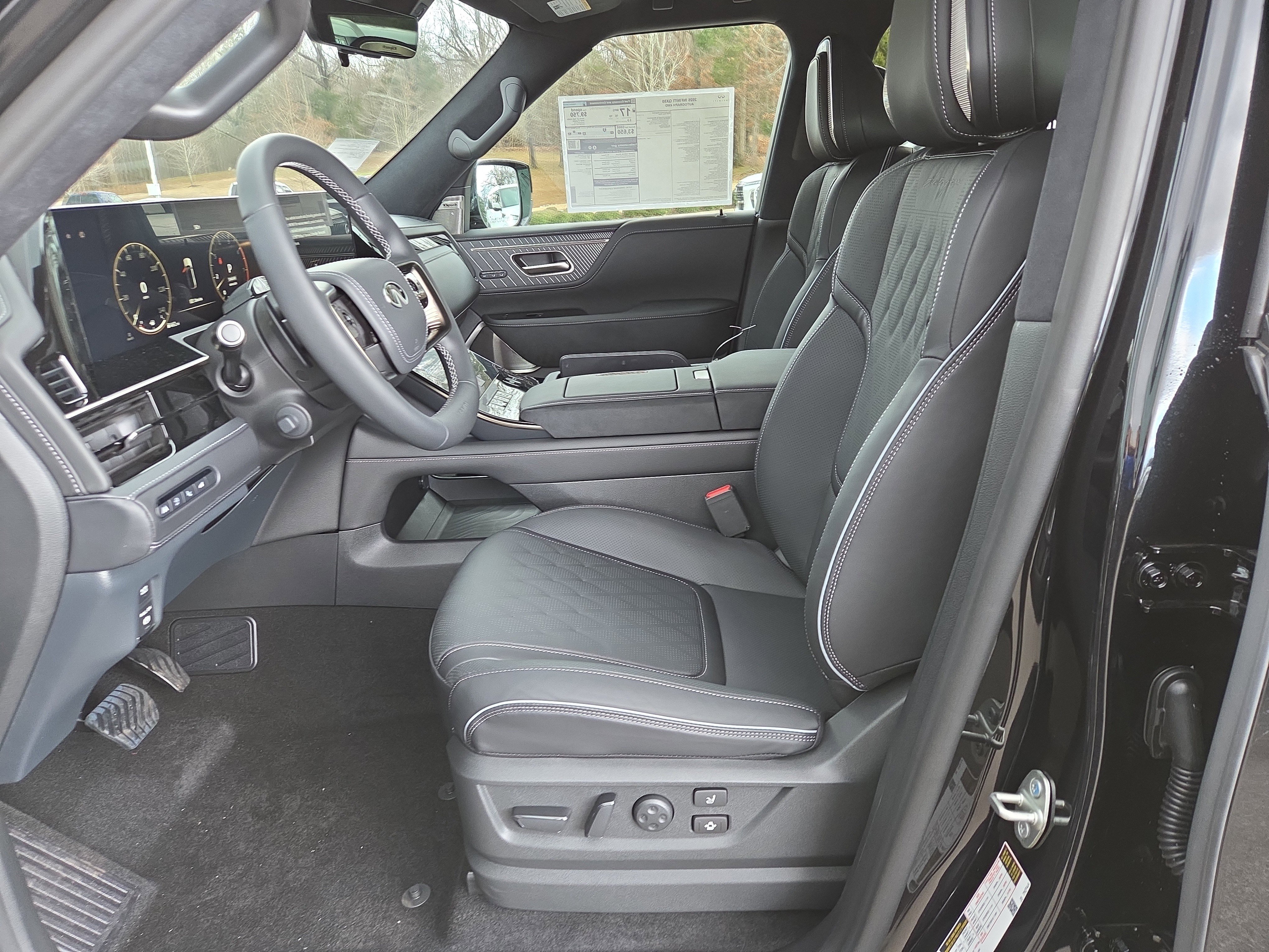 New 2026 INFINITI QX80 Autograph w/ Premium Cargo Package AWD/4WD image 4