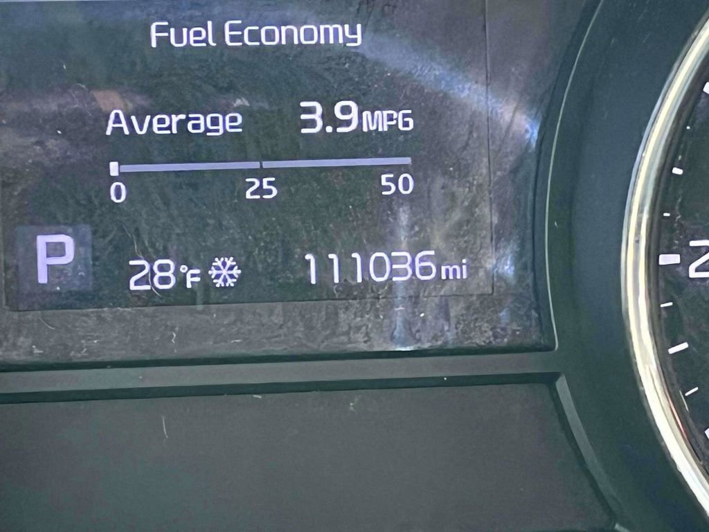 Used 2020 Kia Sedona EX image 24