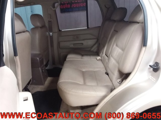 Used 1998 Nissan Pathfinder SE AWD/4WD image 13