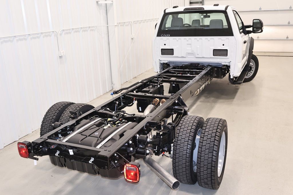 New 2026 Ford F550 4x4 Regular Cab Super Duty image 26