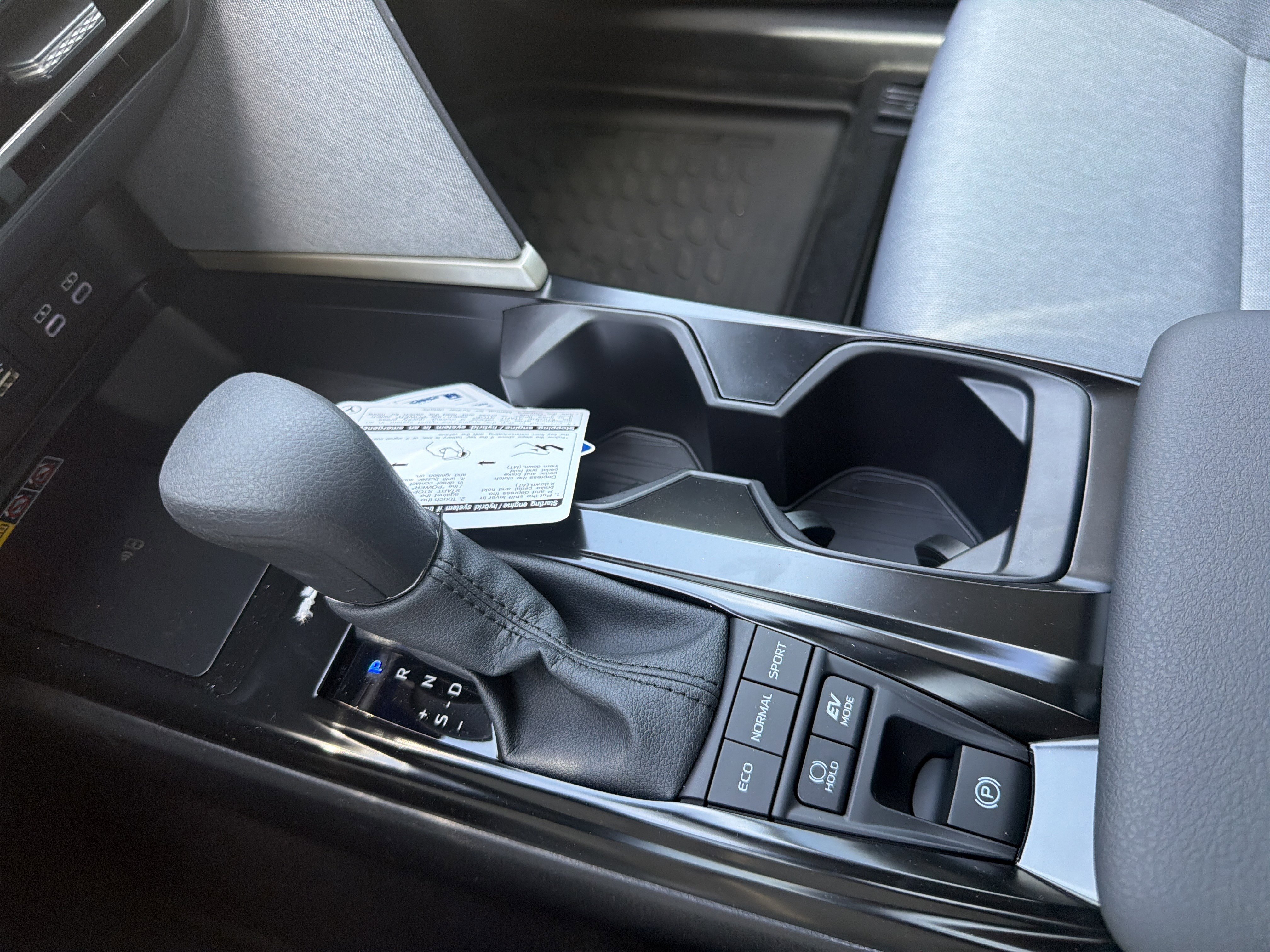 New 2026 Toyota Camry LE AWD/4WD image 25