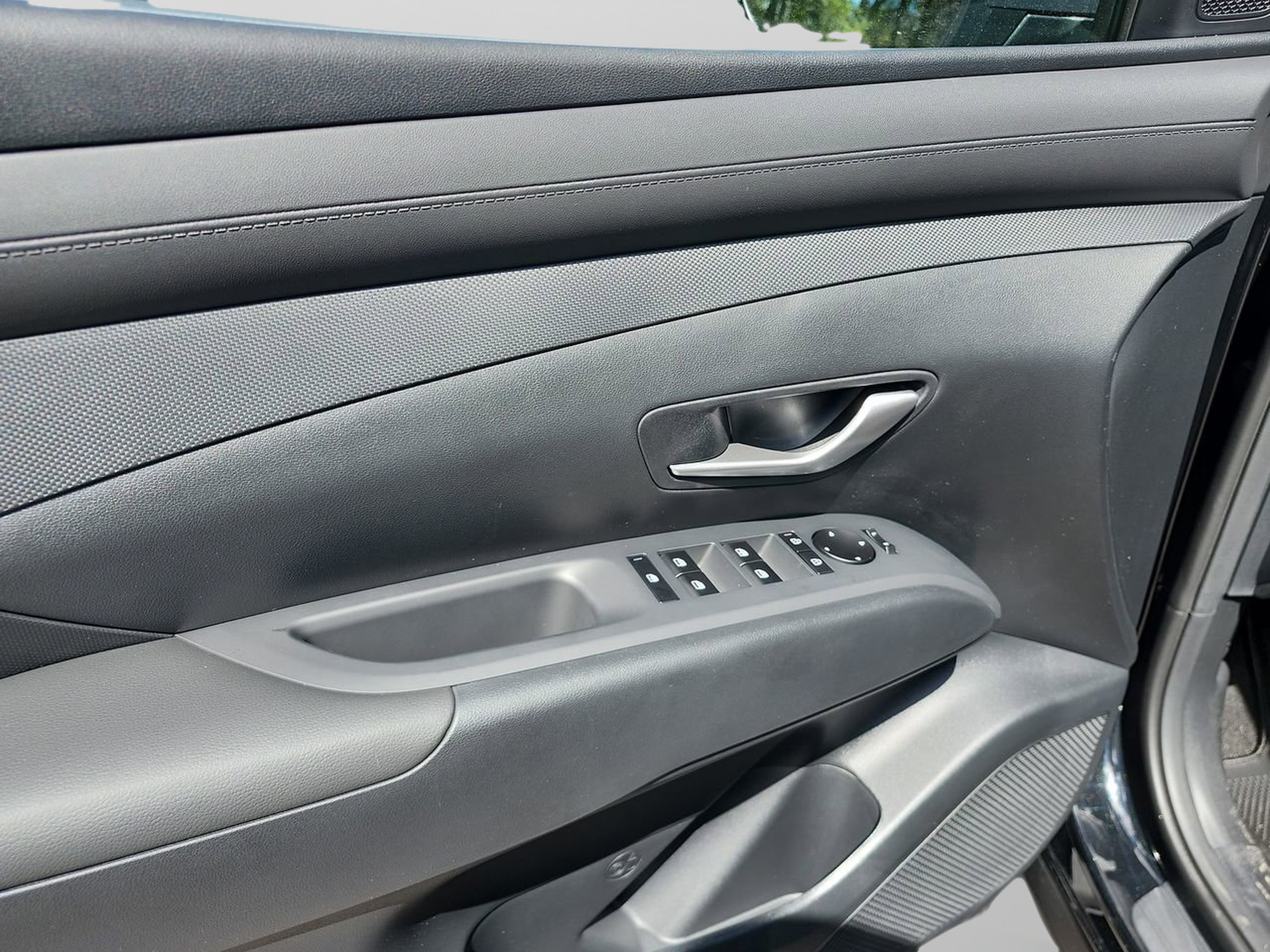 Certified 2026 Hyundai Tucson SE FWD image 16