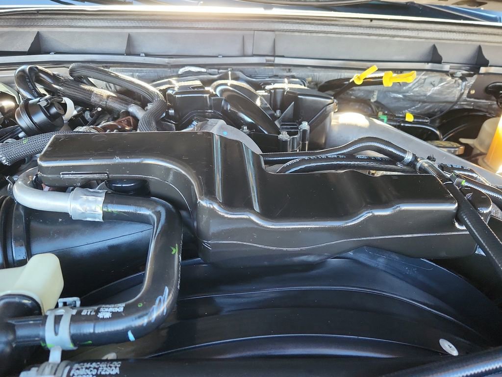 Used 2014 Ford F250 Lariat w/ Lariat Interior Package image 17