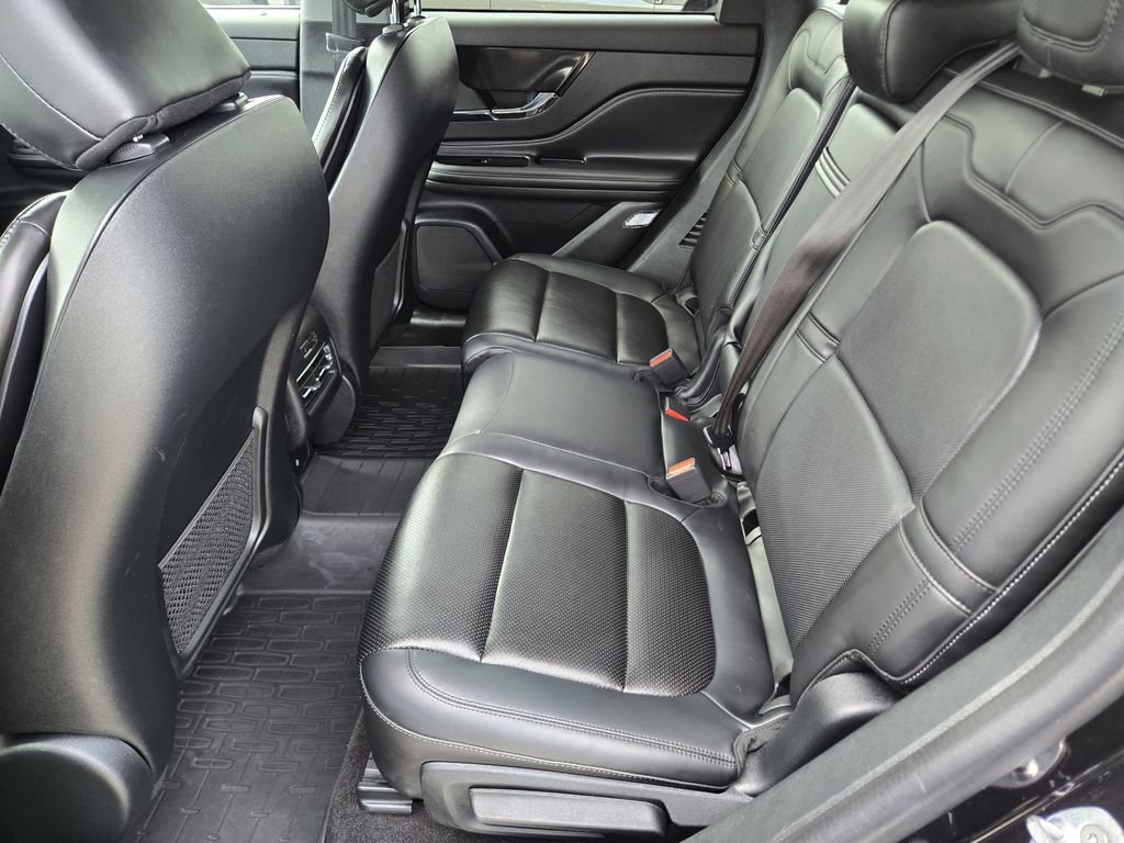 Used 2021 Lincoln Corsair Reserve w/ Elements Package image 18