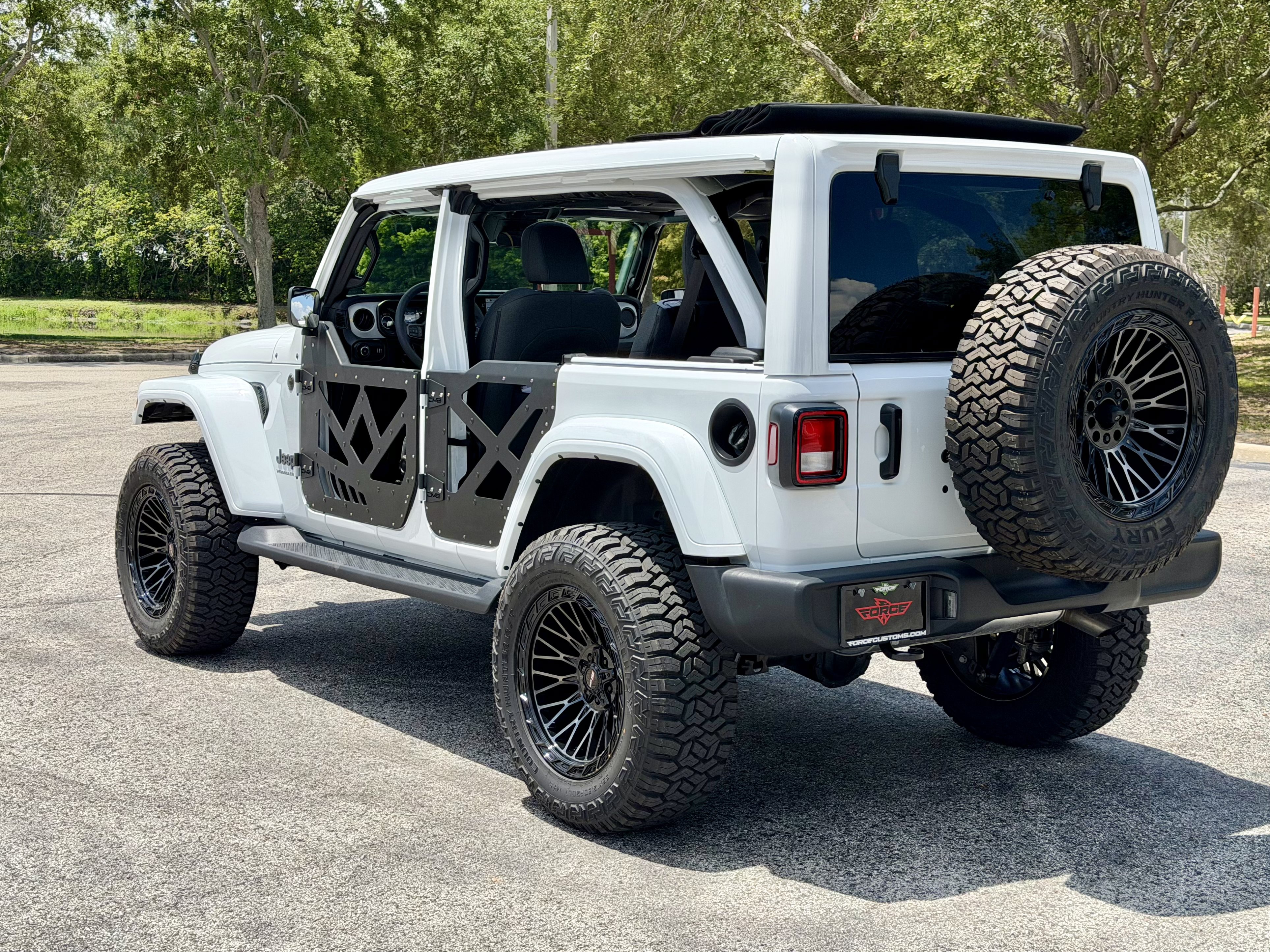 Used 2026 Jeep Wrangler Unlimited Sport AWD/4WD image 7