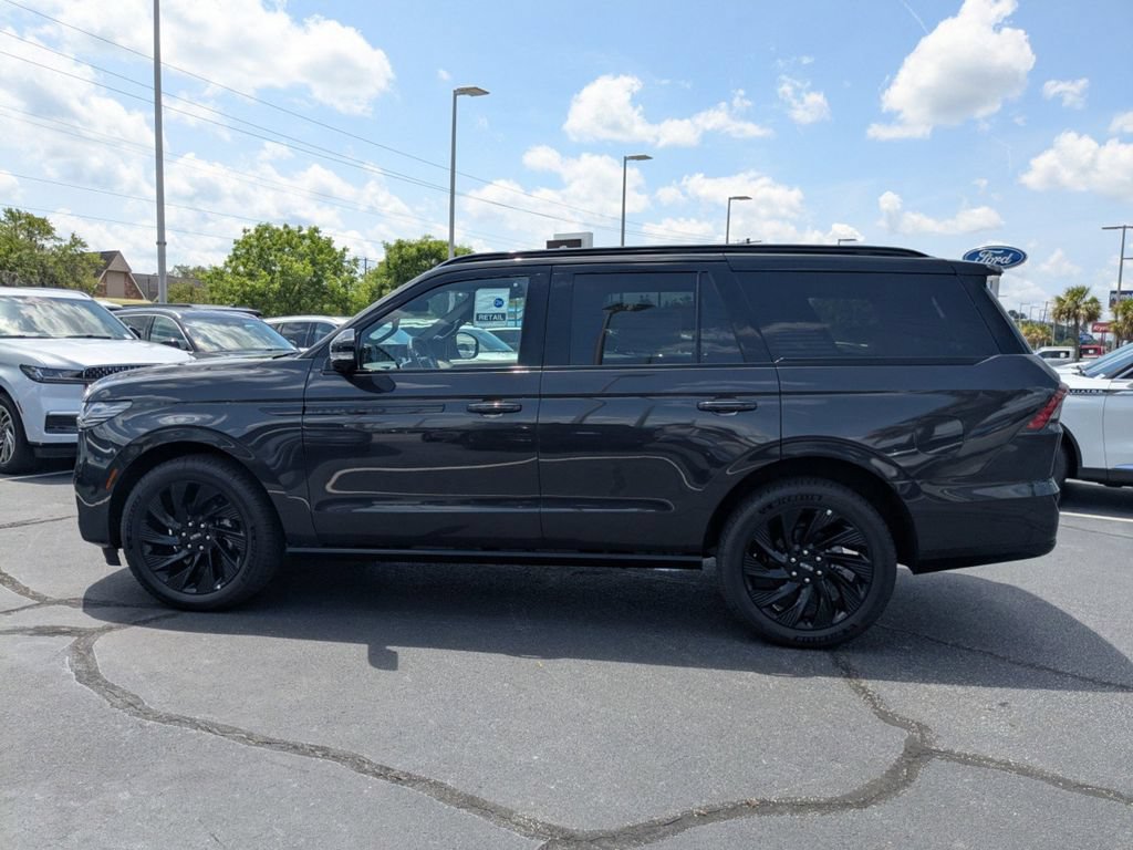 New 2026 Lincoln Navigator Black Label AWD/4WD image 7