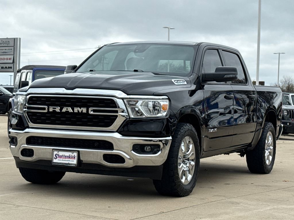 Used 2024 RAM 1500 Lone Star RWD image 3