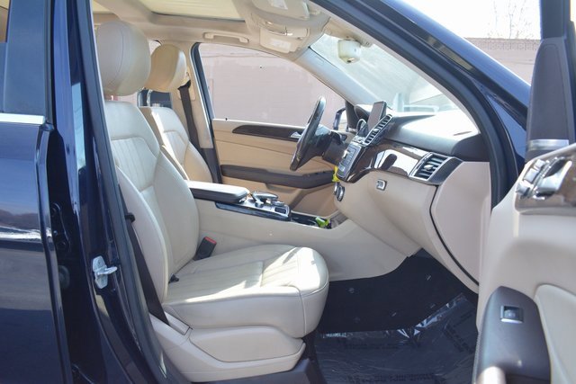 Used 2018 Mercedes-Benz GLE 350 w/ Premium 1 Package image 27