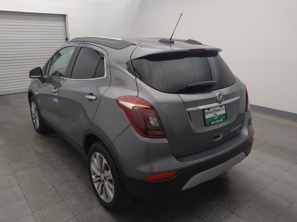 Used 2020 Buick Encore Preferred w/ Safety Package FWD image 5