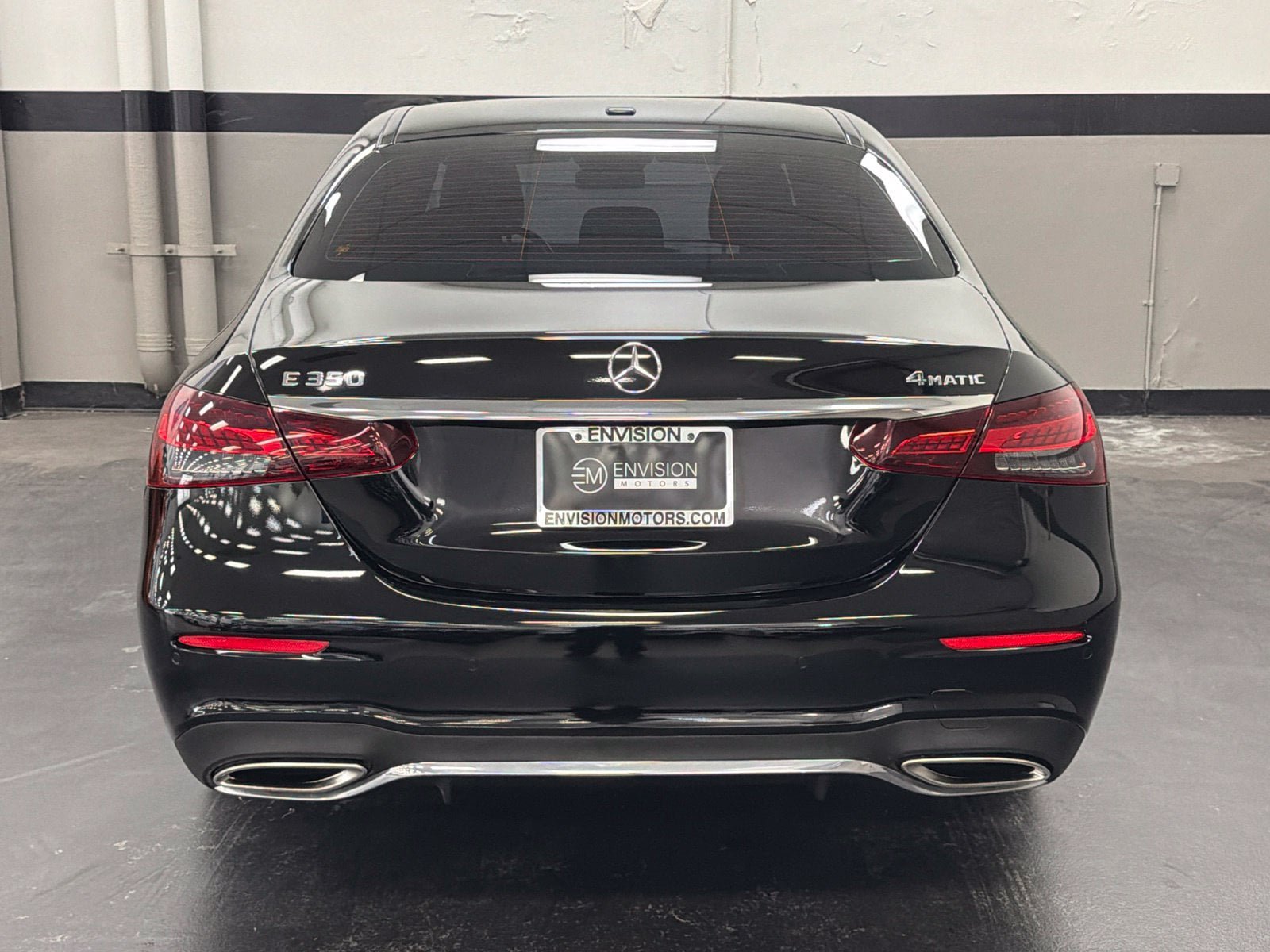 Used 2023 Mercedes-Benz E 350 4MATIC Sedan image 11