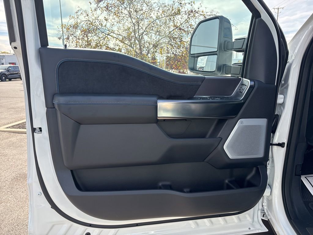 New 2026 Ford F350 Platinum image 7