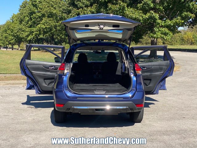 Used 2017 Nissan Rogue S AWD/4WD image 34