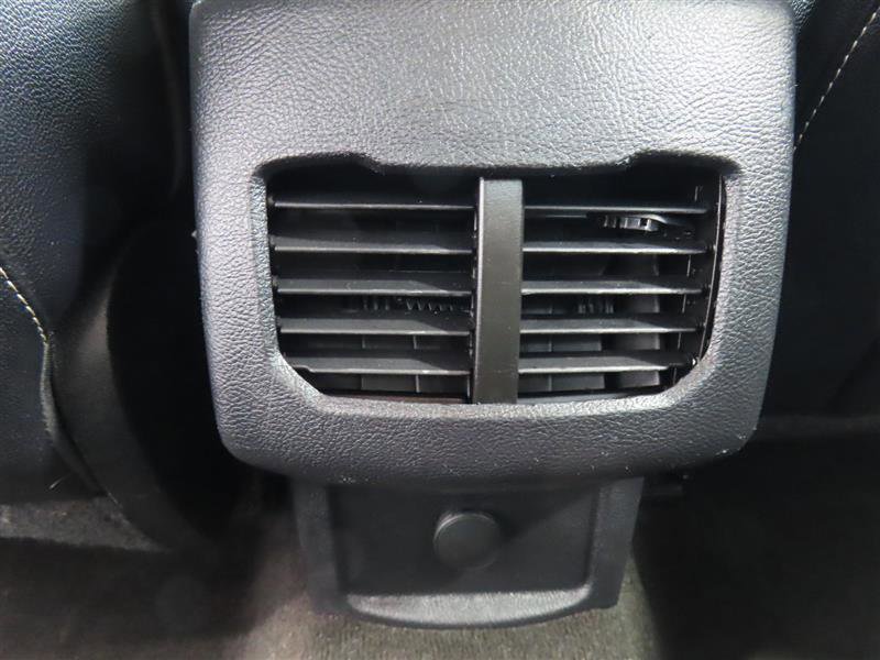 Used 2020 Ford Fusion SEL image 28