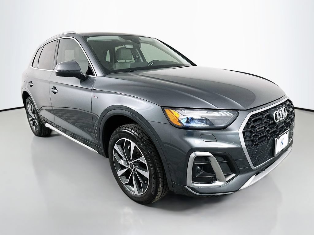 Used 2023 Audi Q5 2.0T Prestige w/ Prestige Package AWD/4WD image 3