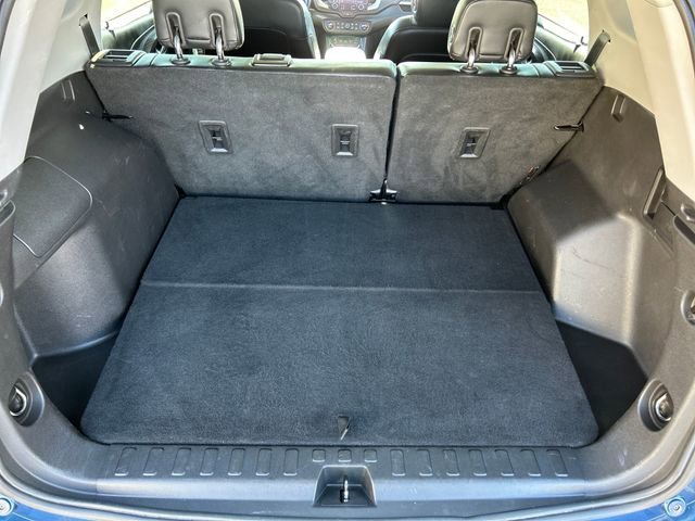 Used 2020 GMC Terrain SLT image 22