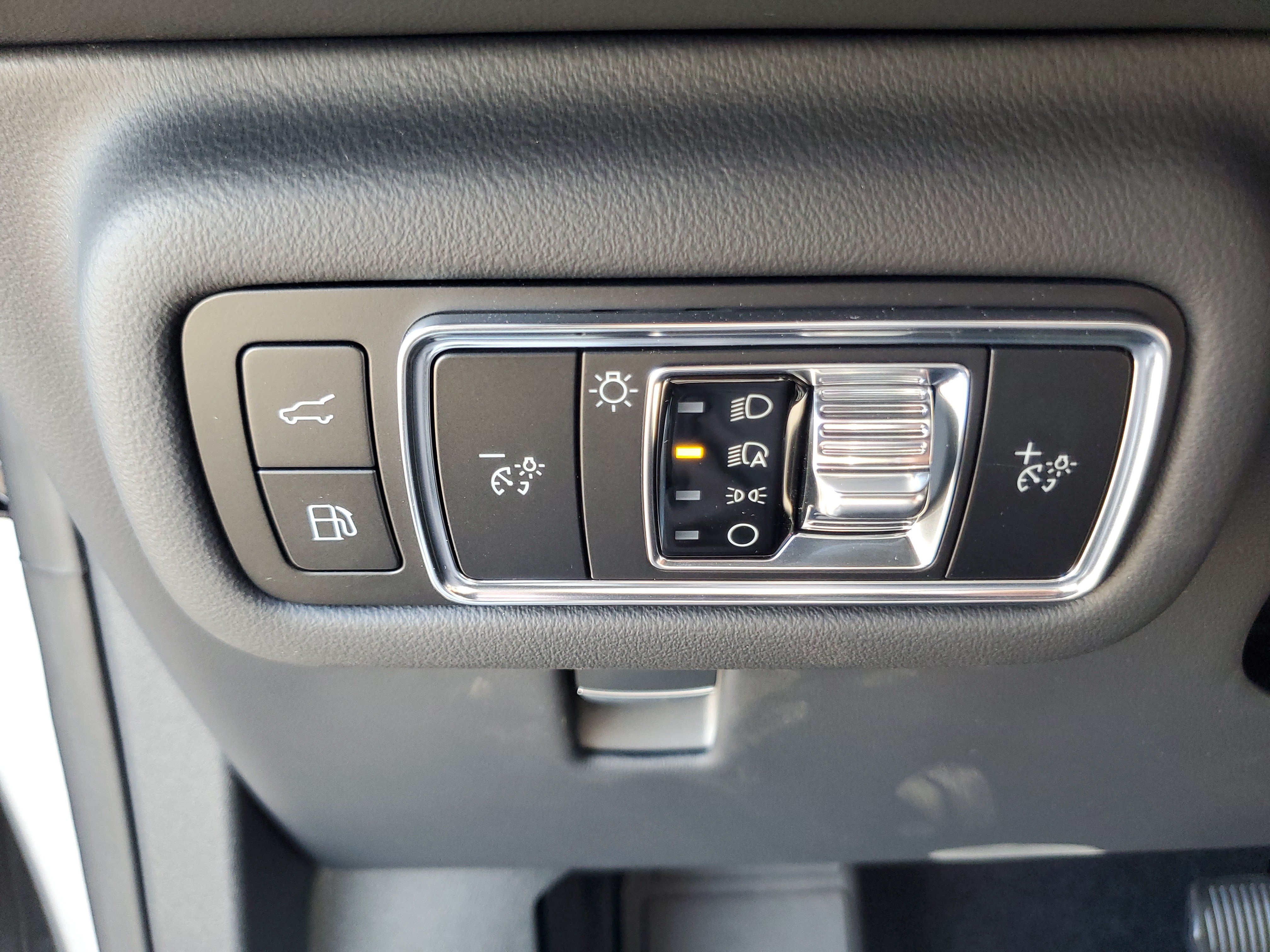 New 2026 Lincoln Nautilus Reserve w/ Jet Appearance Package AWD/4WD image 14