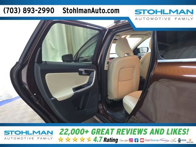 Used 2017 Volvo XC60 T5 Dynamic w/ Preferred Option Package FWD image 24