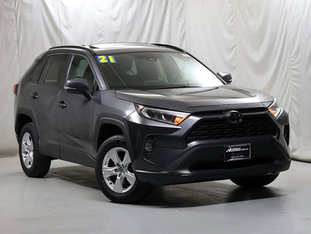 Used 2021 Toyota RAV4 XLE w/ Convenience Package AWD/4WD image 1