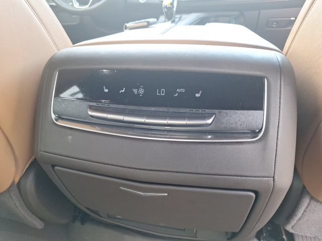 Used 2024 Cadillac Escalade Premium Luxury w/ LPO, Floor Liner Package AWD/4WD image 24