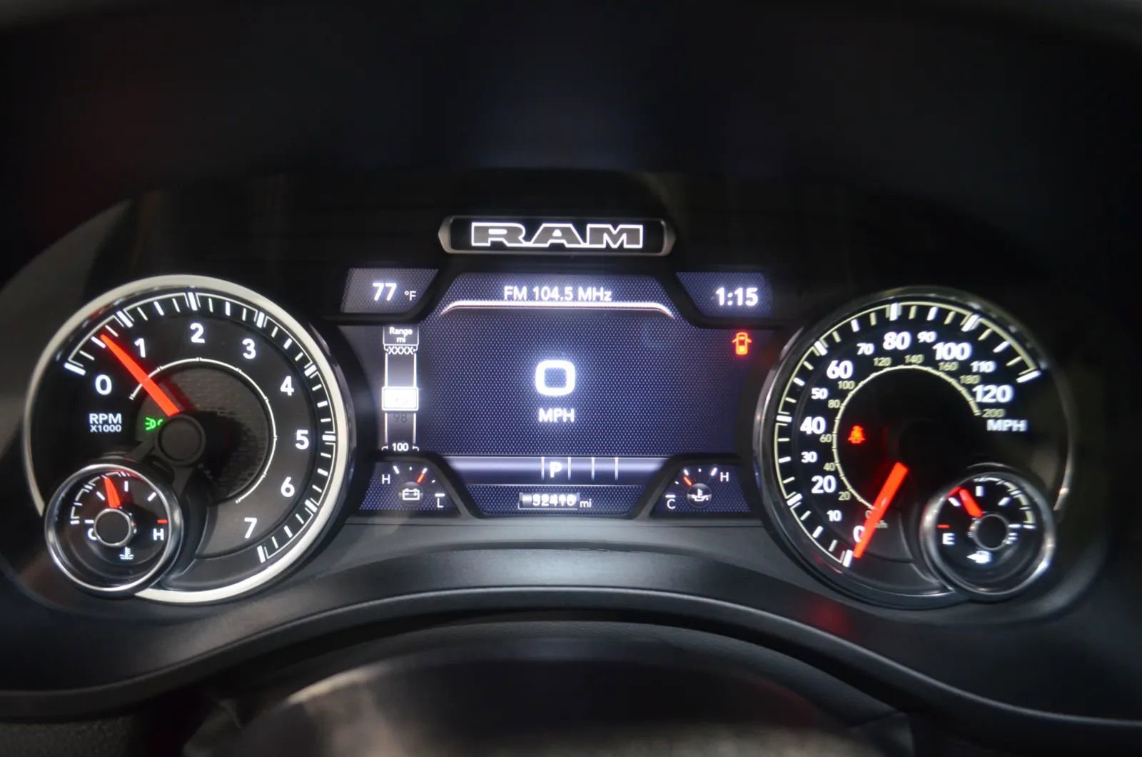 Used 2025 RAM 1500 Laramie image 31